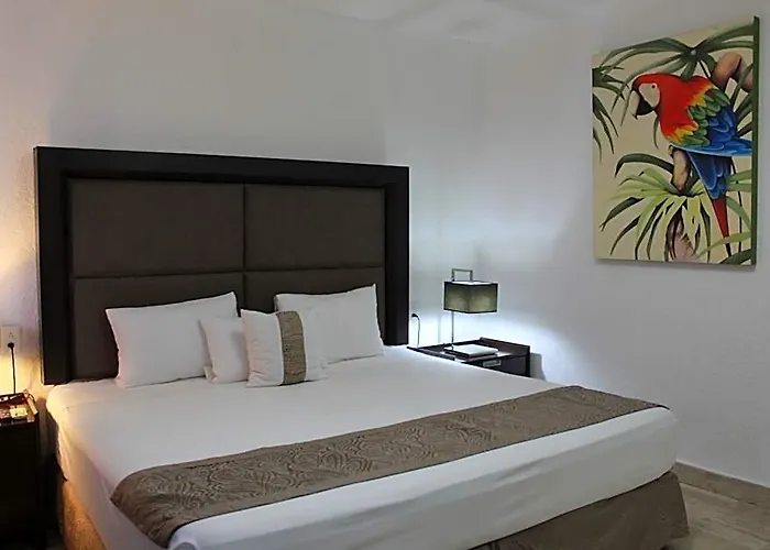 Sunlight Hotel 3*
